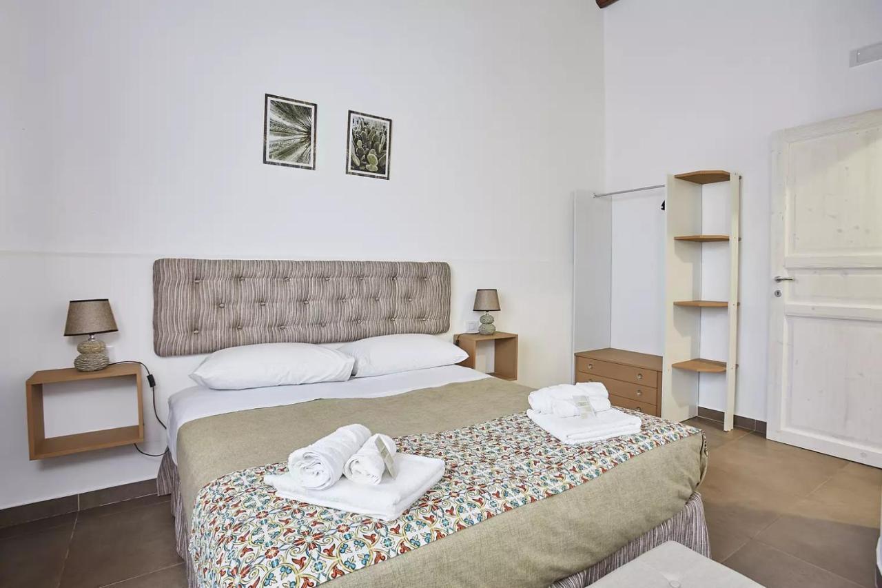 Casale Sammartano Apartments Ummari Luaran gambar