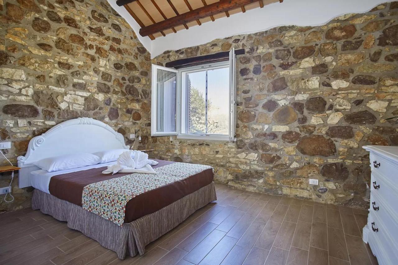 Casale Sammartano Apartments Ummari Luaran gambar